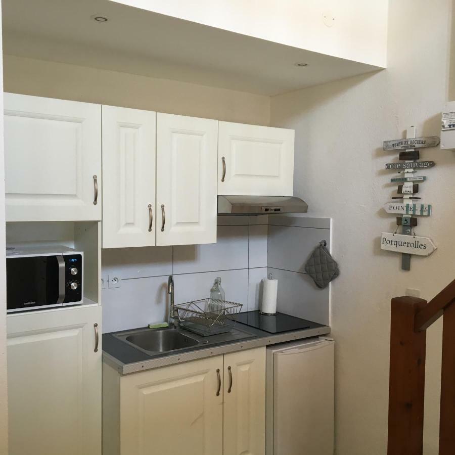 Le Club Des Cigales Appartement Hyères Buitenkant foto